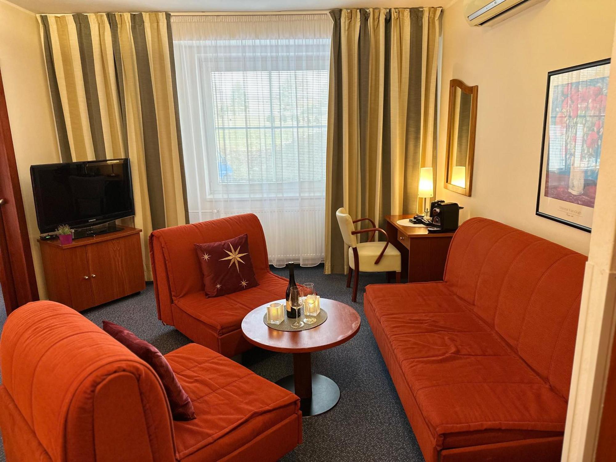 Wellness Hotel Stare Mesto Uherské Hradiště Екстериор снимка