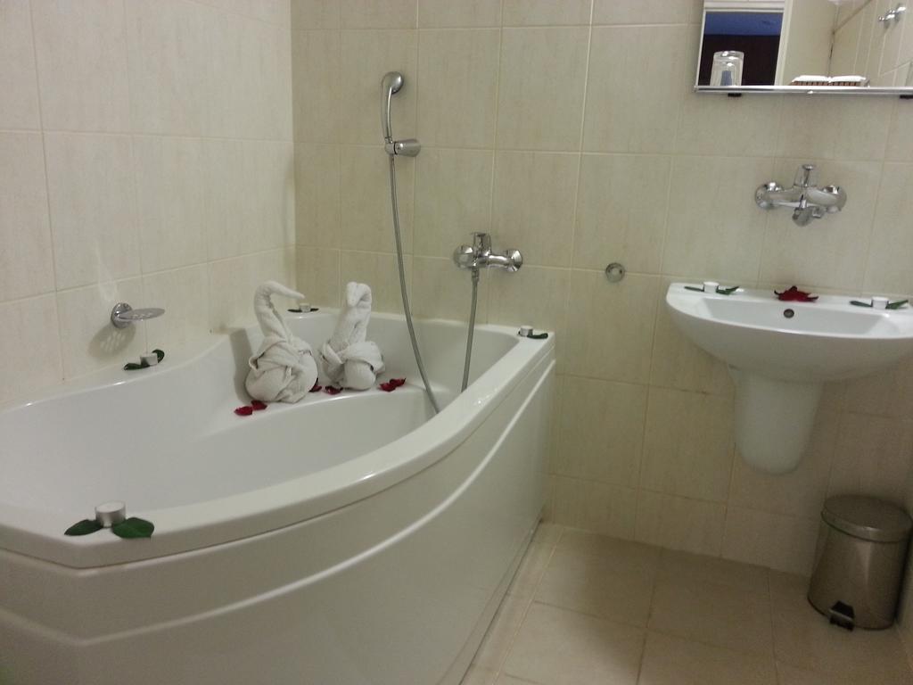 Wellness Hotel Stare Mesto Uherské Hradiště Стая снимка